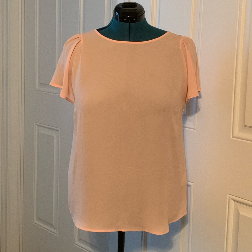 EUC CeCe Orange Melon Blouse Flowing Draping Keyhole back ruffle sleeve
